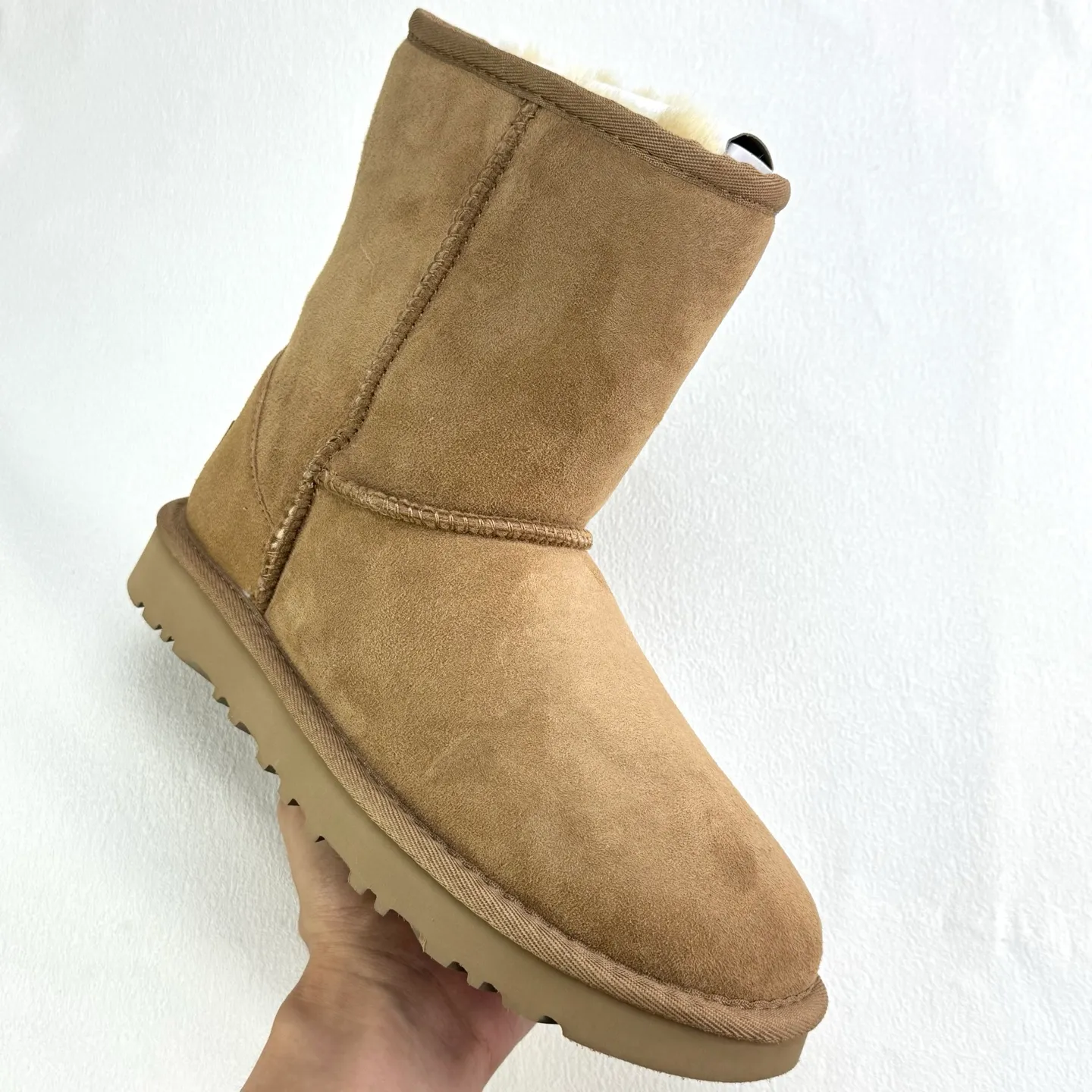 Self-pickup 💰440 UGG 6223 mid-top straight classic style Longfeng fur integrated Size 35 36 37 38 39 40